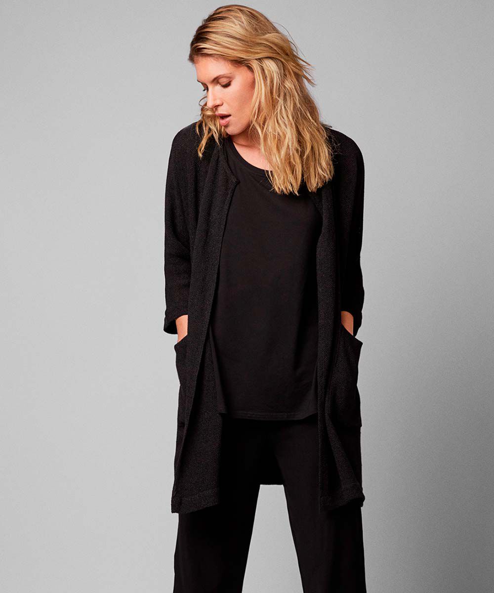 Jarmis Jacka, Black